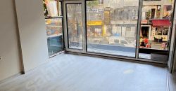 Ortaköy’de Cadde Üzerinde Stüdyo