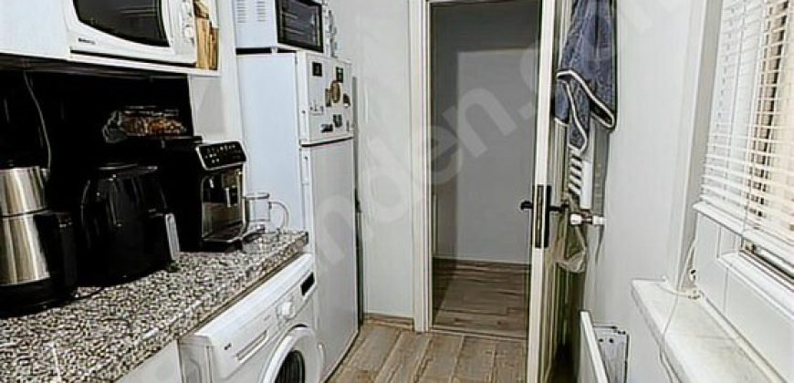 Ortaköyde Sahile Ve Caddeye Yakın Tamamen Yenilenmiş 2+1 Daire