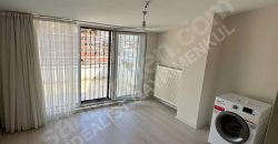 Sahile Yakın Cadde Üzeri Köprü Ve Deniz Manzaralı Dublex Daire