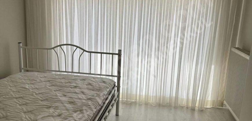 Sahile Yakın Cadde Üzeri Köprü Ve Deniz Manzaralı Dublex Daire