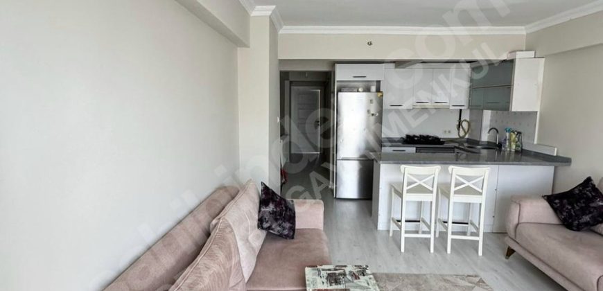 Sahile Yakın Cadde Üzeri Köprü Ve Deniz Manzaralı Dublex Daire