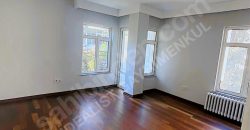 Levazım Mahallesi Birkent Sitesinde Köşe 3+1 Manzaralı Daire