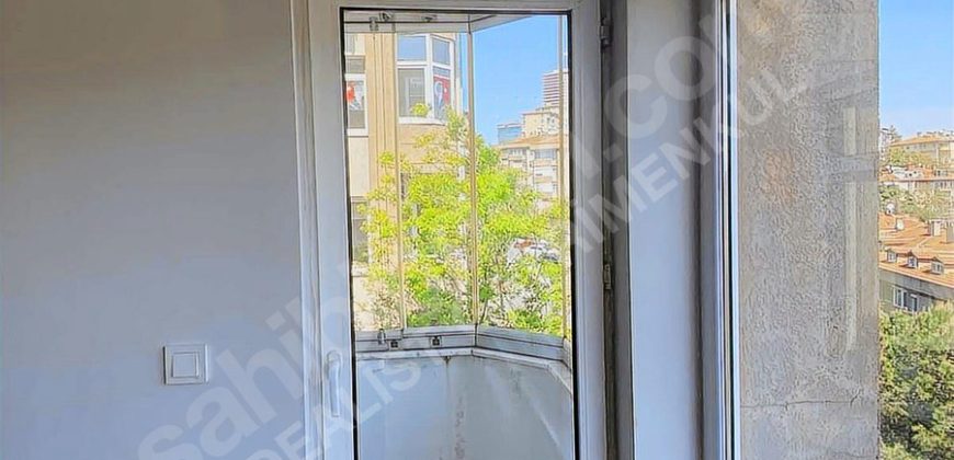 Levazım Mahallesi Birkent Sitesinde Köşe 3+1 Manzaralı Daire