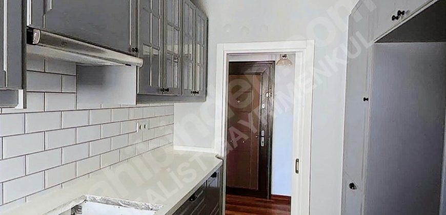 Levazım Mahallesi Birkent Sitesinde Köşe 3+1 Manzaralı Daire