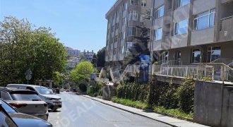 Levazım Mahallesi Birkent Sitesinde Köşe 3+1 Manzaralı Daire