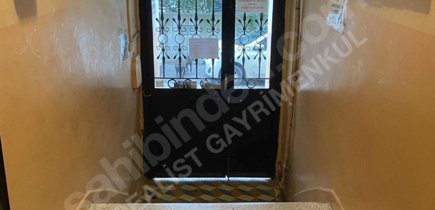 Ortaköy’de 2+1 Köşe Balkonlu Ferah Daire