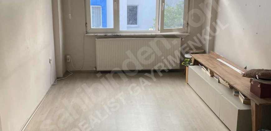 Ortaköy’de 2+1 Köşe Balkonlu Ferah Daire