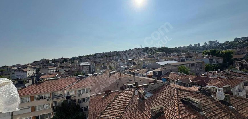 Ortaköy’de Sahile Yakın Nezih Sokakta 2+1 Ferah Daire