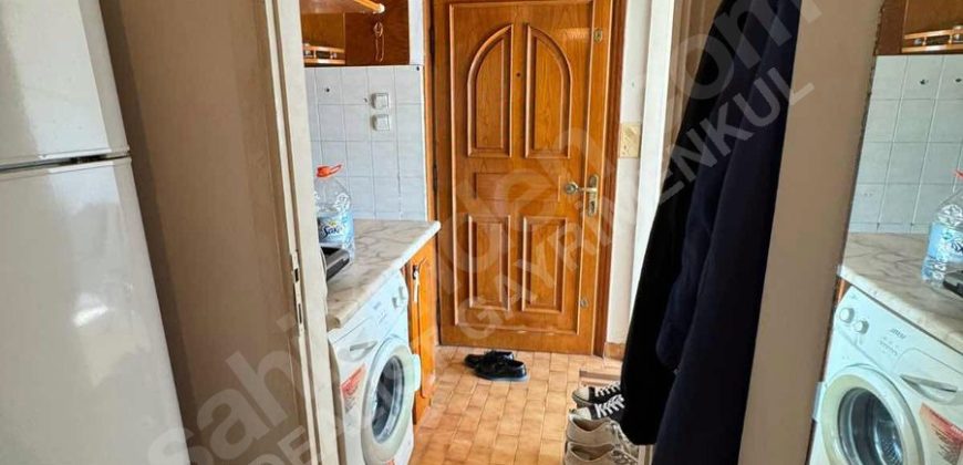 Ortaköy’de Sahile Yakın Nezih Sokakta 2+1 Ferah Daire