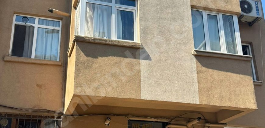 Ortaköy Sahile Caddeye Yakın Ara Kat Daire