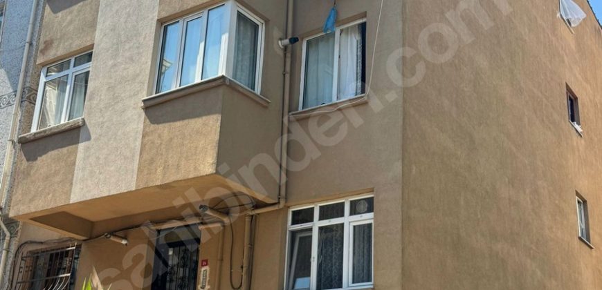 Ortaköy Sahile Caddeye Yakın Ara Kat Daire