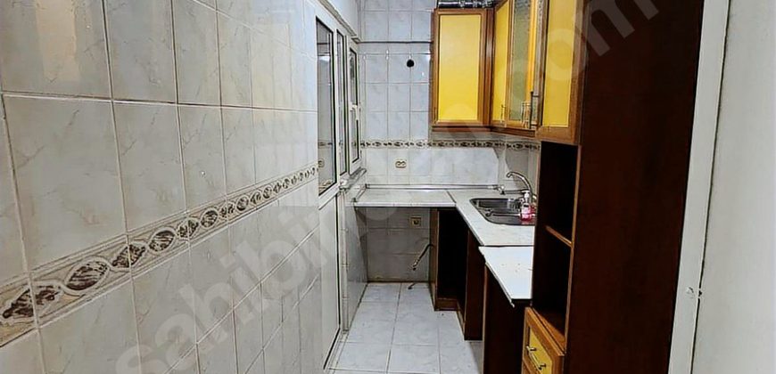 Sahile Dereboyu Caddesine Yakın 2+1 Kullanışlı Daire