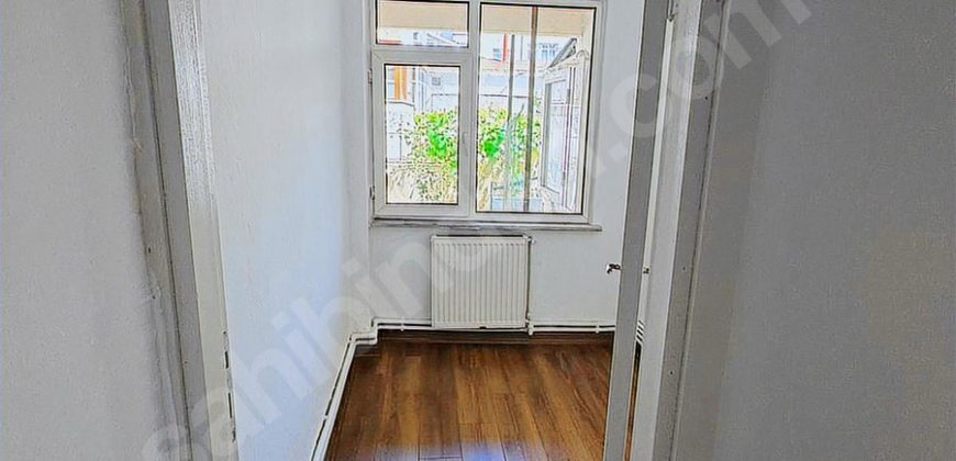 Sahile Dereboyu Caddesine Yakın 2+1 Kullanışlı Daire