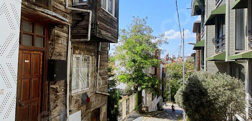 Ortaköy’Ulus’a Yakın Konumda Müstakil Tarihi Eser