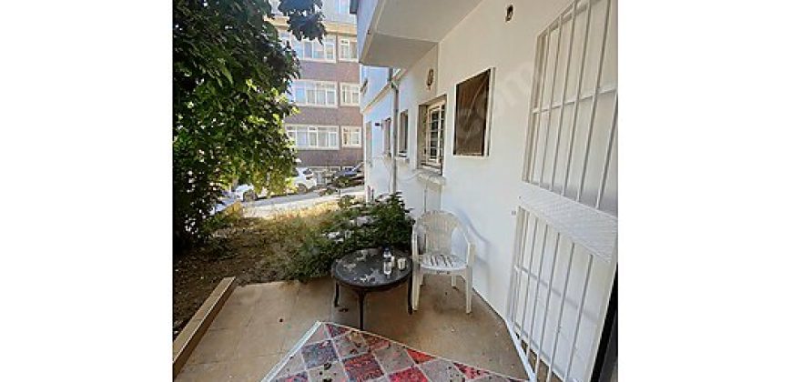 Ortaköy’De Sakin Ve Nezih Konumda 1+1