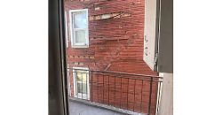 Ortaköy’De Sahile Yakın Konumda Ara 3+1 Balkonlu Masrafsız Daire