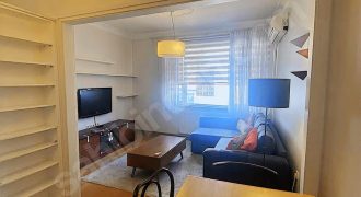 Ortaköy’de sahile yakın konumda full eşyalı mobilyalı 1+1 daire