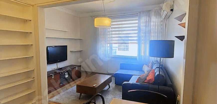 Ortaköy’de sahile yakın konumda full eşyalı mobilyalı 1+1 daire