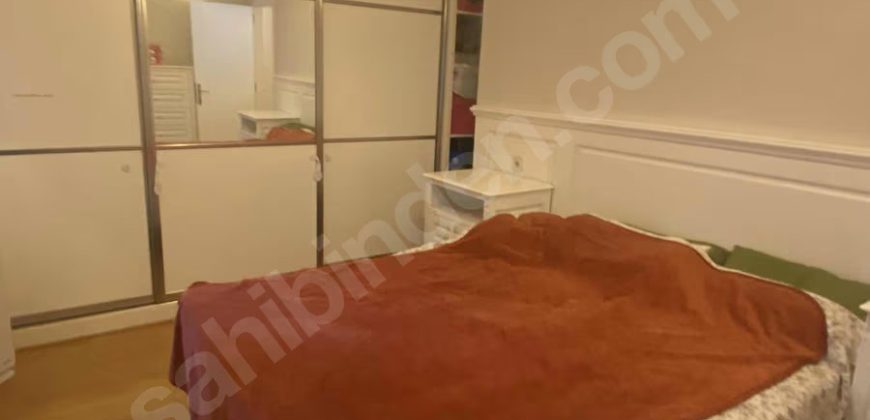 Ortaköy’de sahile yakın konumda full eşyalı mobilyalı 1+1 daire