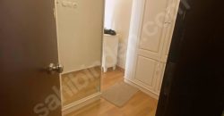 Ortaköy’de sahile yakın konumda full eşyalı mobilyalı 1+1 daire