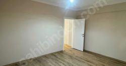 ORTAKÖY’DE İÇİ KOMPLE YENİLENMİŞ SAHİLE YAKIN KONUMDA 2+1 DAİRE