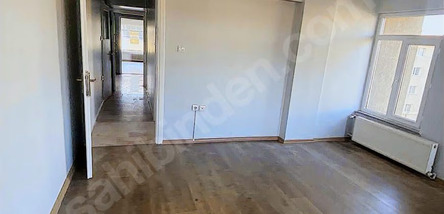 Levazım Birkent Sitesinde Zorlu’ya Yakın Konumda 3+1