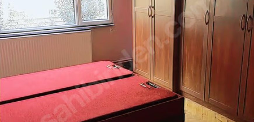 ORTAKÖY’DE MERKEZİ KONUMDA KÖŞE BALKONLU 3+1 MASRAFSIZ DAİRE