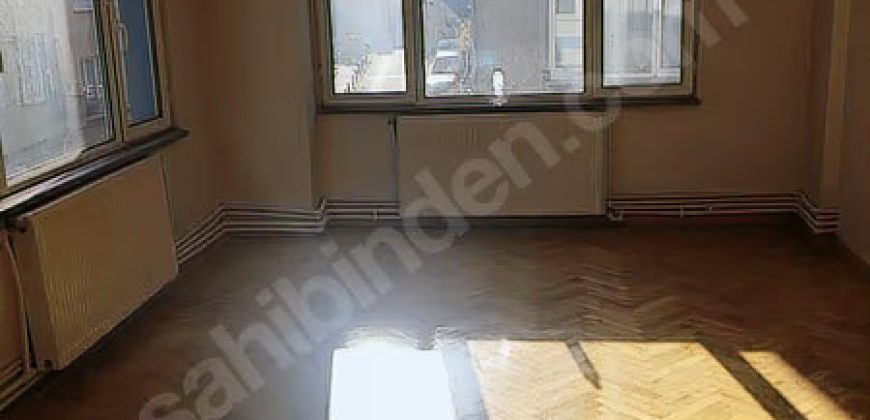 ORTAKÖY’DE MERKEZİ KONUMDA KÖŞE BALKONLU 3+1 MASRAFSIZ DAİRE