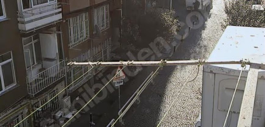 ORTAKÖY’DE MERKEZİ KONUMDA KÖŞE BALKONLU 3+1 MASRAFSIZ DAİRE