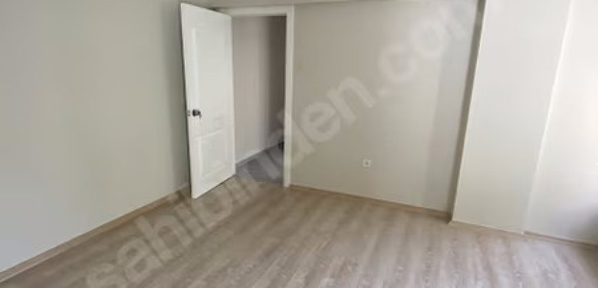 Levazım Birkent Sitesinde 3.Kat Balkonlu Köşe Masrafsız Daire