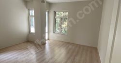 Levazım Birkent Sitesinde 3.Kat Balkonlu Köşe Masrafsız Daire