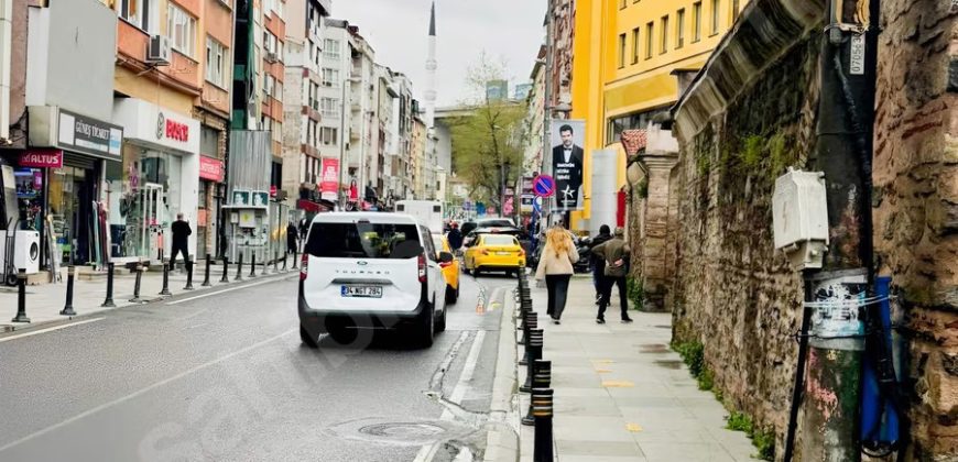 Ortaköy Dereboyunda Komple Yenilenmiş Önü Açık 1+1 Daire