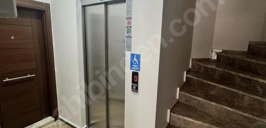 Yeni Binada Cadde 40 Mt 1+1 Daire