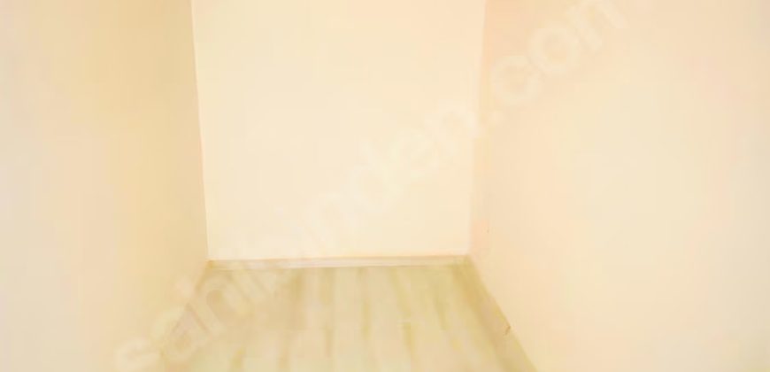 Yeni Binada Cadde 40 Mt 1+1 Daire