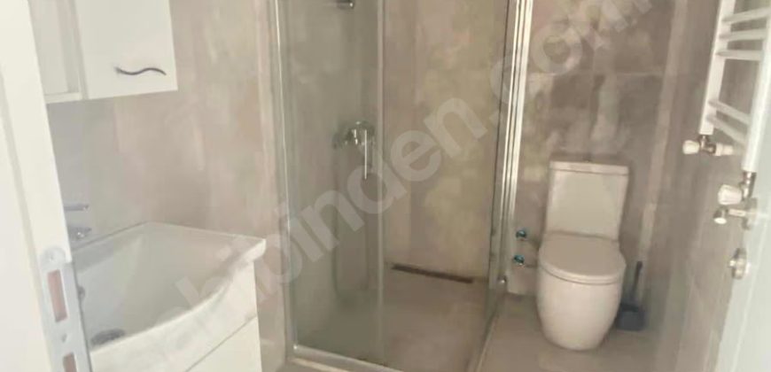 Yeni Binada Cadde 40 Mt 1+1 Daire