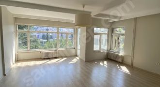 Levazım Birkent Sitesinde 3.Kat Balkonlu Köşe Masrafsız Daire