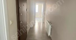 Yeni Binada Cadde 40 Mt 1+1 Daire