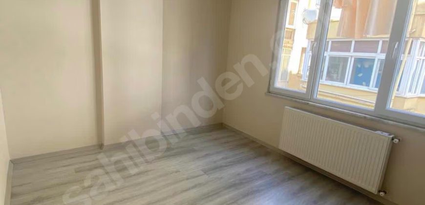 Yeni Binada Cadde 40 Mt 1+1 Daire