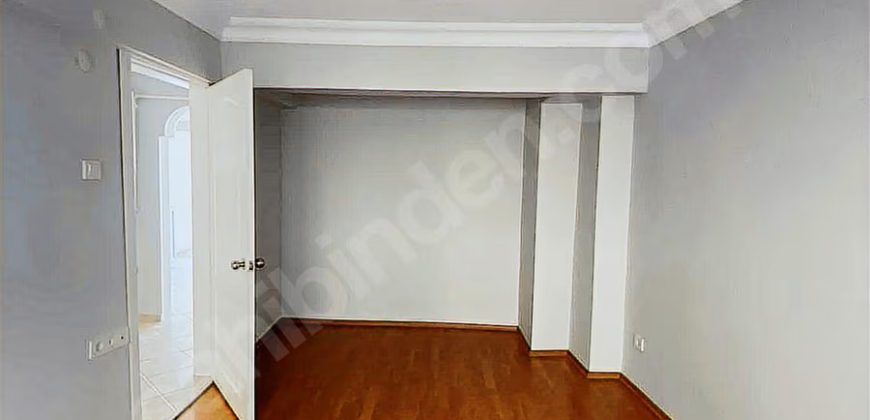 Ortaköy’De Sahile Yakın Konumda Masrafsız 2+1 Daire