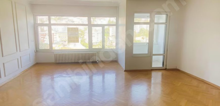 Levazım Birkent Sitesinde Manzaralı Daire