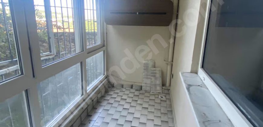 Ortaköy Palanga Caddesi Yıldız Parkı Yanında 3+1