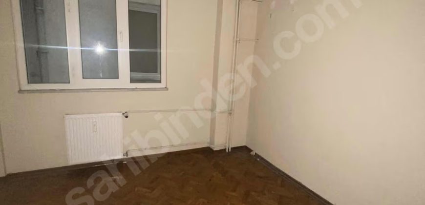 Ortaköy Palanga Caddesi Yıldız Parkı Yanında 3+1