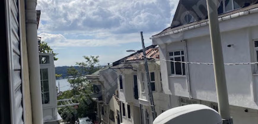Ortaköy Ulus Arasında Değerli Bölgede Manzaralı İnşaata Uygun