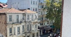 Ortaköy’De Cadde Üzerinde Önü Ferah 1+1 Masrafsız Mükemmek Daire