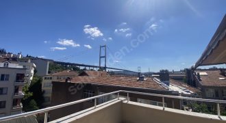 Ortaköy’De Sahile Yakın Konumda Manzaralı Teraslı 3+1 Daire